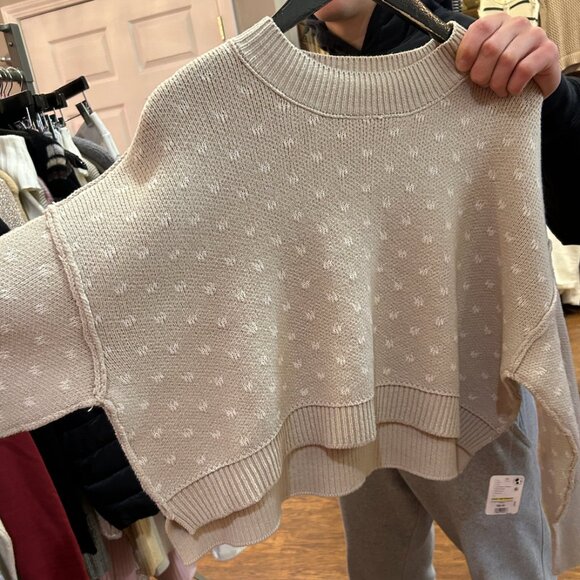 Free People Sweater - Picture 4 of 4